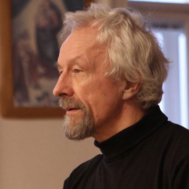 David J. Newbatt
